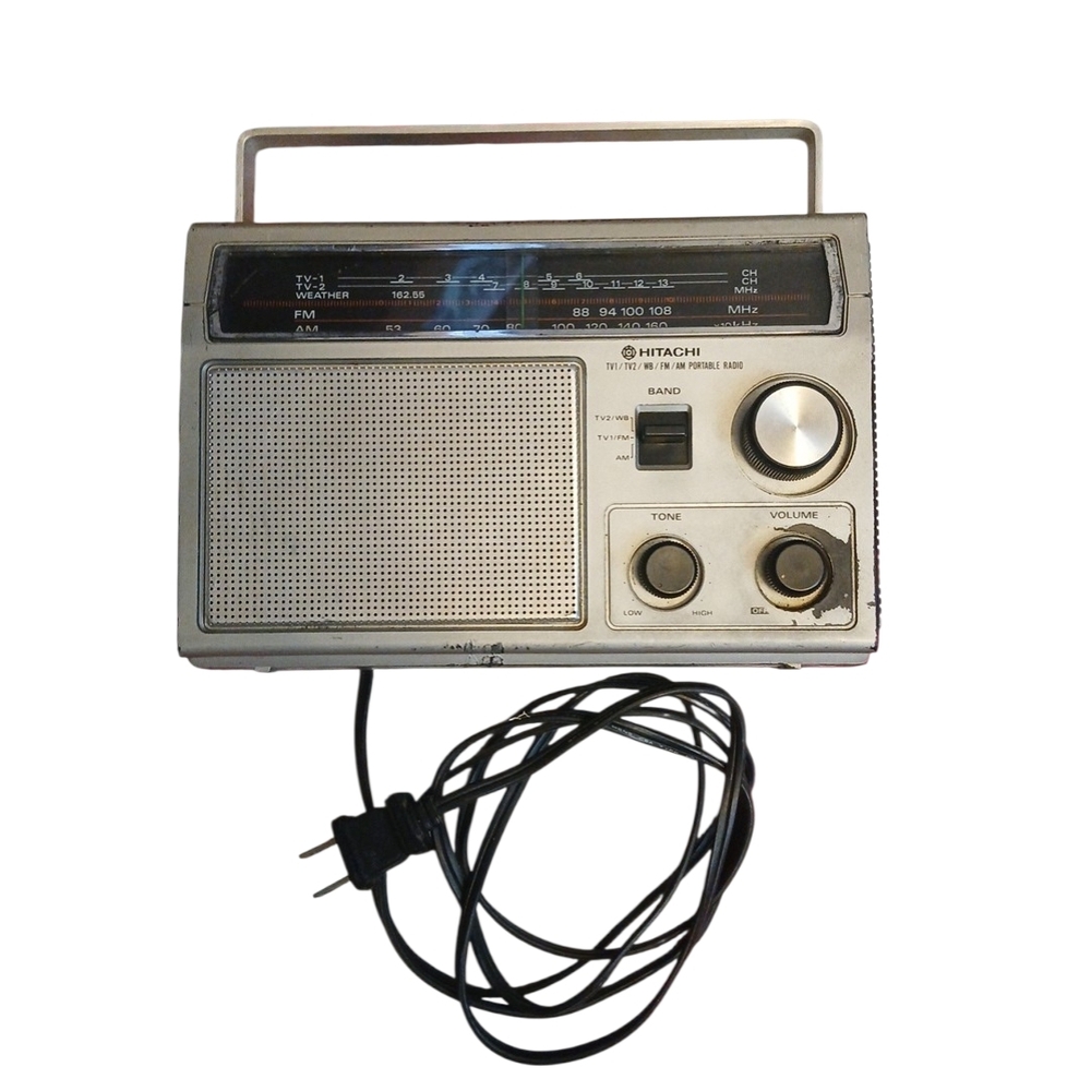 VINTAGE HITACHI KH-980H FM/AM/TV/WEATHER MULIT BAND PORTABLE RADIO/TESTED